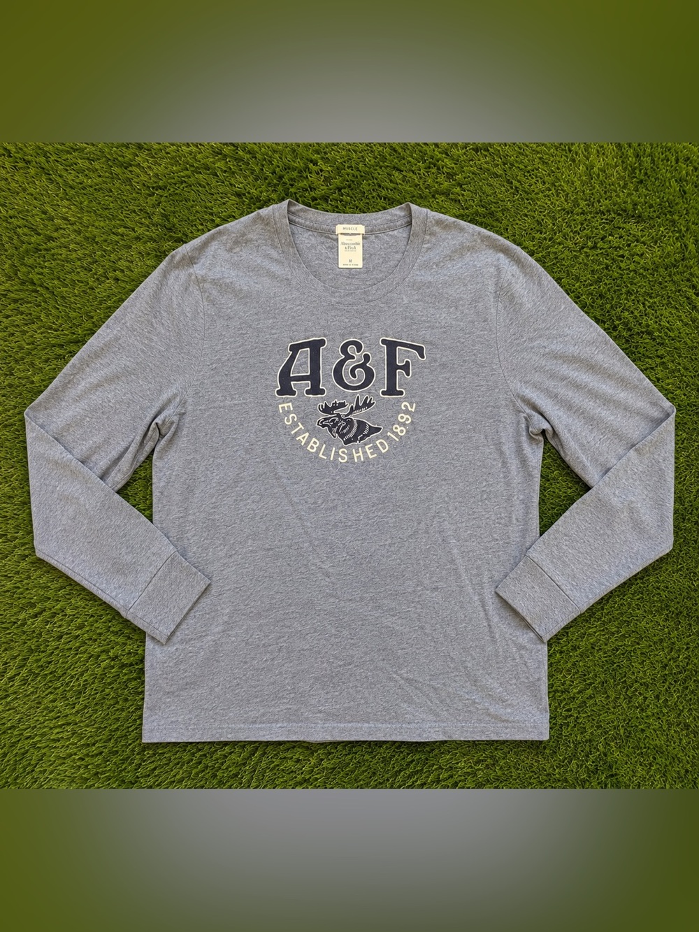 Abercrombie & Fitch Muscle Grey Moose Logo Long Sleeve Shirt Large